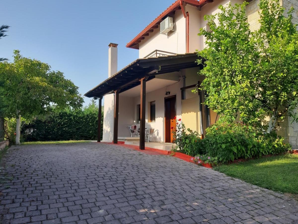Villa-Danos Afytos Exterior photo